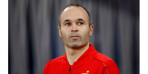 Iniesta går i pension från det spanska landslaget